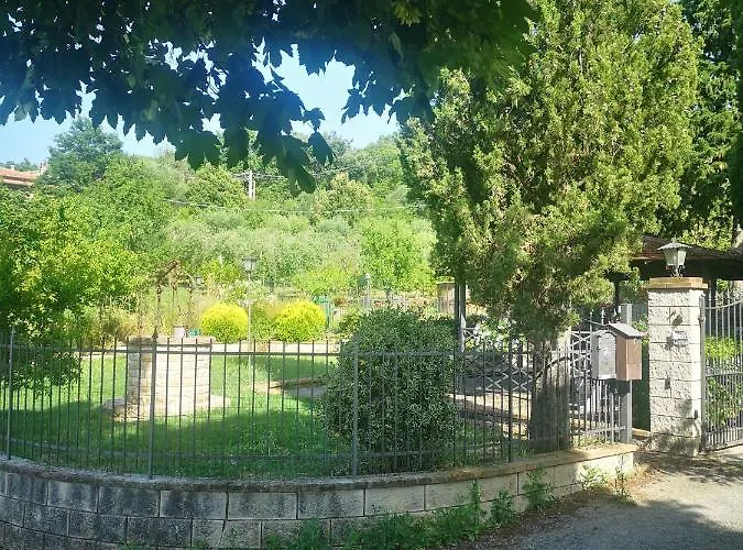 Casa Raffaello Pensión