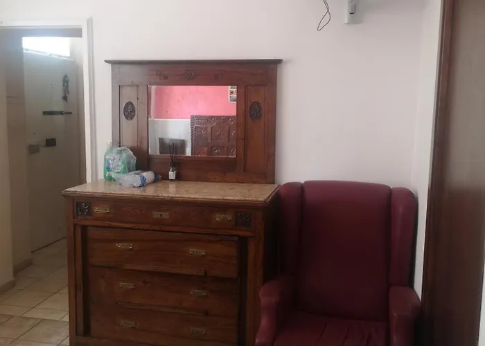 بيت ضيافة Casa Raffaello 3*